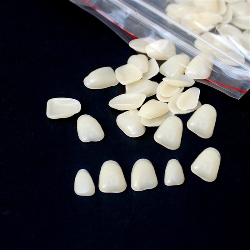 Denti finti dentali Corona tem - Teeth Whitening Veneers recensione e prezzo